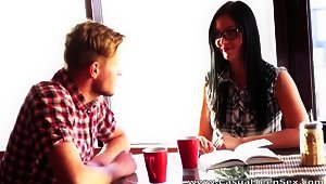 Watch Hookup With Sex And A Facial